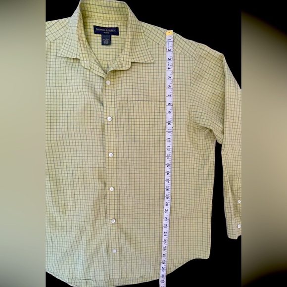 Banana Republic Shirt - Picture 6 of 7